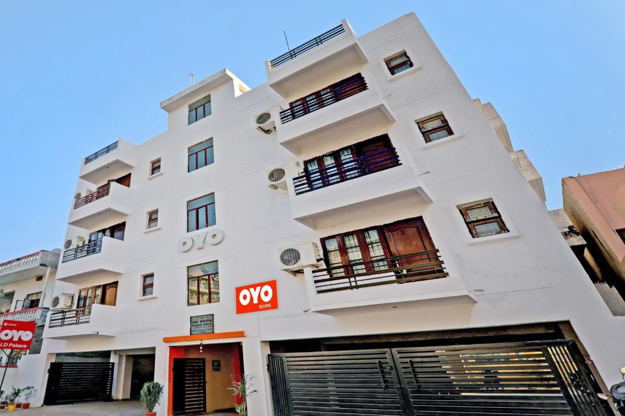 Hotel O J.D Palace Chinhat Exterior photo